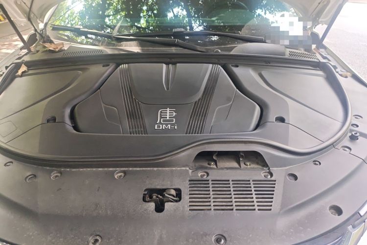 Used BYD Tang New Energy 2023 DM-i Champion Edition 112KM Prestige Model Engine Bay