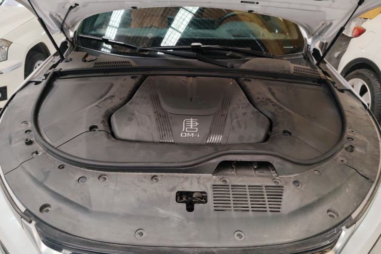 Used BYD Tang New Energy 2023 DM-i Champion Edition 112KM Prestige Model Engine Bay