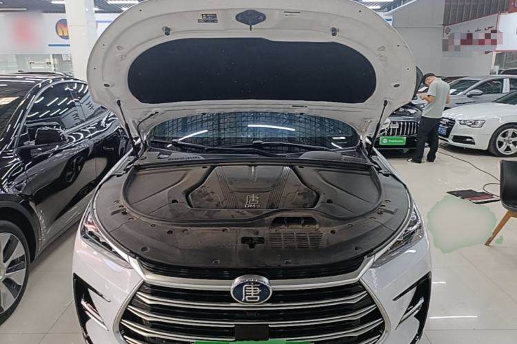 Used BYD Tang New Energy 2023 DM-i Champion Edition 112KM Prestige Model Engine Bay
