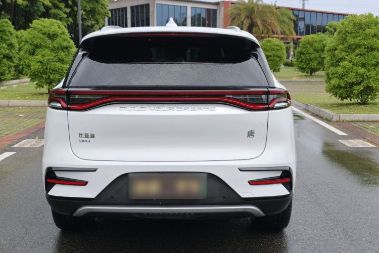 Used BYD Tang New Energy 2023 DM-i Champion Edition 112KM Prestige Model Exterior 2