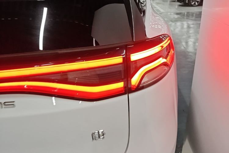 Used BYD Tang New Energy 2023 DM-i Champion Edition 112KM Prestige Model Exterior 3