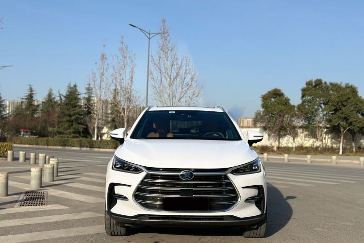 Used BYD Tang New Energy 2023 DM-i Champion Edition 112KM Prestige Model Exterior 3