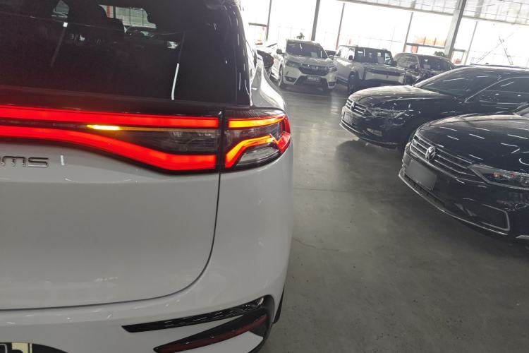Used BYD Tang New Energy 2023 DM-i Champion Edition 112KM Prestige Model Exterior 3