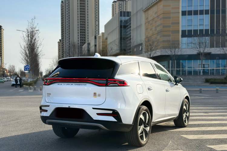 Used BYD Tang New Energy 2023 DM-i Champion Edition 112KM Prestige Model Exterior 6