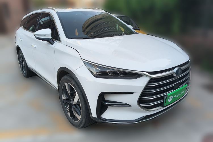 Used BYD Tang New Energy 2023 DM-i Champion Edition 112KM Prestige Model Front Right 45 Deg