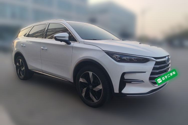 Used BYD Tang New Energy 2023 DM-i Champion Edition 112KM Prestige Model Front Right 45 Deg