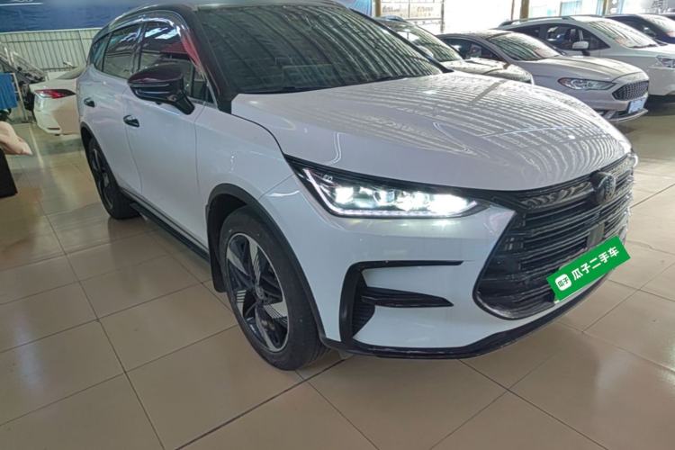 Used BYD Tang New Energy 2023 DM-i Champion Edition 112KM Prestige Model Front Right 45 Deg