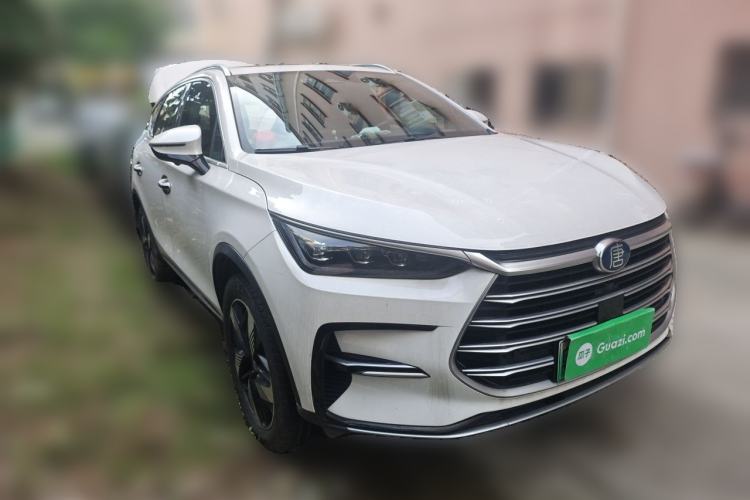 Used BYD Tang New Energy 2023 DM-i Champion Edition 112KM Prestige Model Front Right 45 Deg