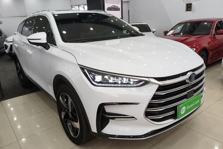 Used BYD Tang New Energy 2023 DM-i Champion Edition 112KM Prestige Model Front Right 45 Deg