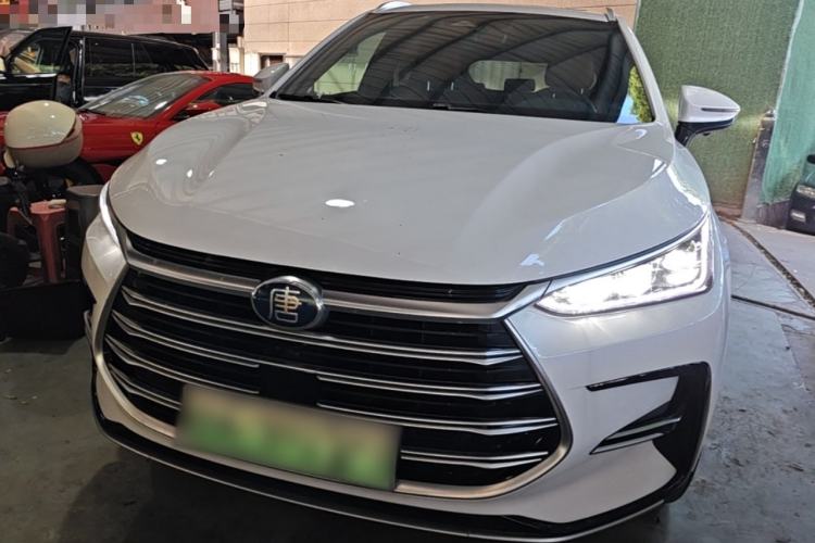 Used BYD Tang New Energy 2023 DM-i Champion Edition 112KM Prestige Model Front