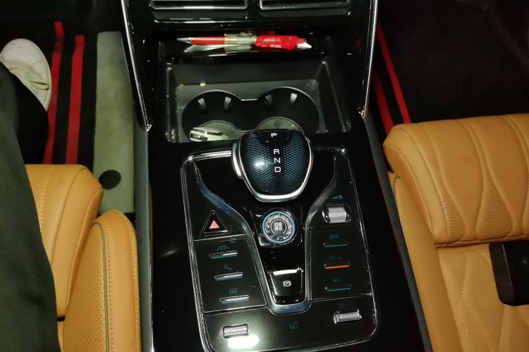 Used BYD Tang New Energy 2023 DM-i Champion Edition 112KM Prestige Model Gear Lever