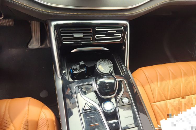 Used BYD Tang New Energy 2023 DM-i Champion Edition 112KM Prestige Model Gear Lever