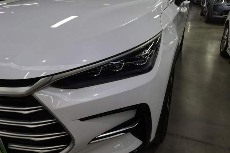Used BYD Tang New Energy 2023 DM-i Champion Edition 112KM Prestige Model Left Front Headlight
