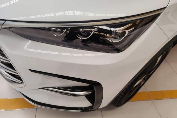 Used BYD Tang New Energy 2023 DM-i Champion Edition 112KM Prestige Model Left Front Headlight
