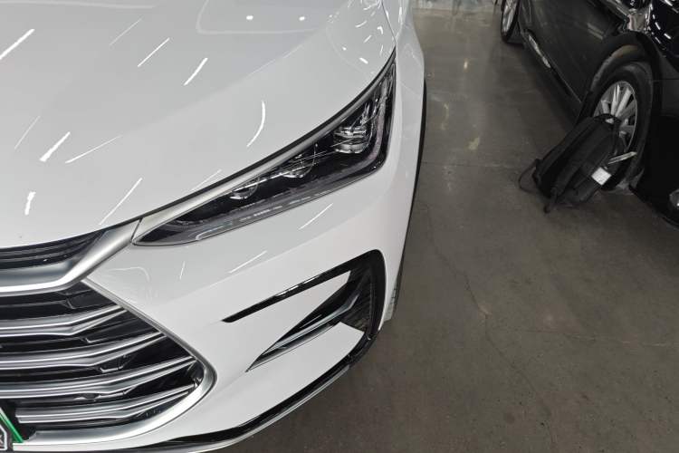 Used BYD Tang New Energy 2023 DM-i Champion Edition 112KM Prestige Model Left Front Headlight
