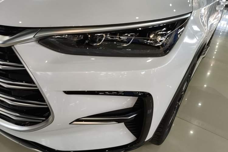Used BYD Tang New Energy 2023 DM-i Champion Edition 112KM Prestige Model Left Front Headlight