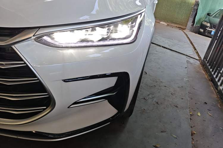Used BYD Tang New Energy 2023 DM-i Champion Edition 112KM Prestige Model Left Front Headlight