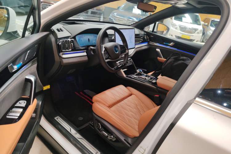 Used BYD Tang New Energy 2023 DM-i Champion Edition 112KM Prestige Model Left Front Seat