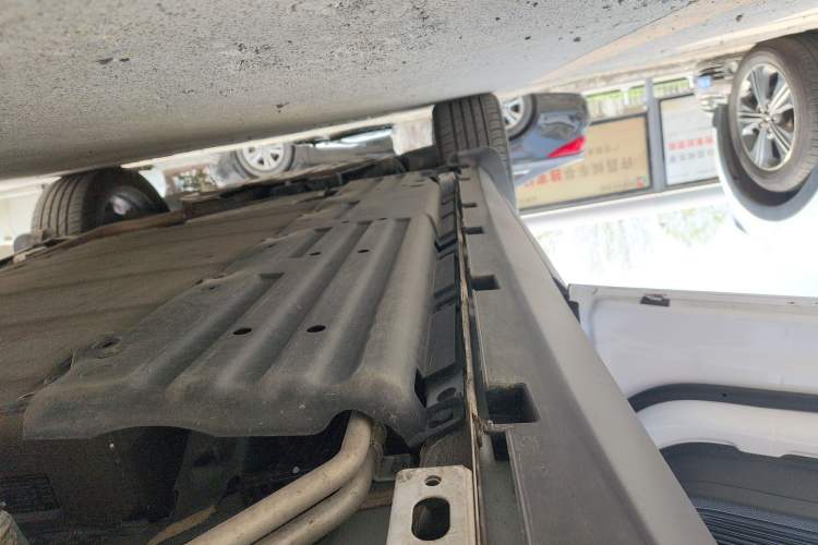 Used BYD Tang New Energy 2023 DM-i Champion Edition 112KM Prestige Model Left Side Sill
