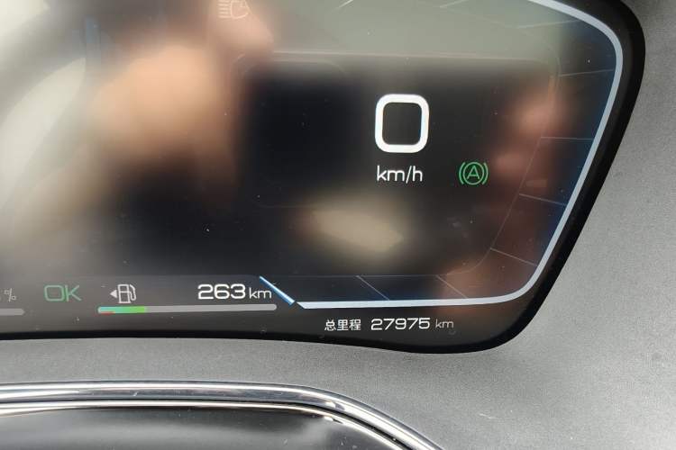 Used BYD Tang New Energy 2023 DM-i Champion Edition 112KM Prestige Model Odometer Close Up