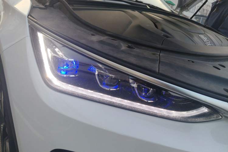Used BYD Tang New Energy 2023 DM-i Champion Edition 112KM Prestige Model Right Front Headlight