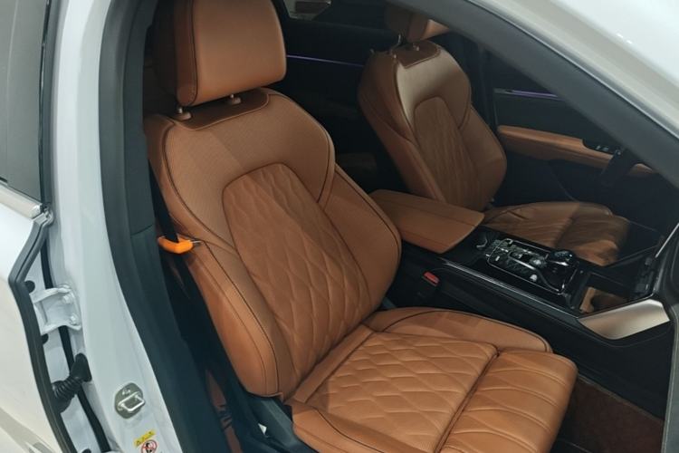 Used BYD Tang New Energy 2023 DM-i Champion Edition 112KM Prestige Model Right Front Seat