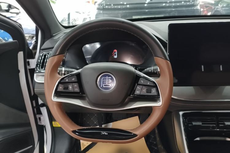 Used BYD Tang New Energy 2023 DM-i Champion Edition 112KM Prestige Model Steering Wheel