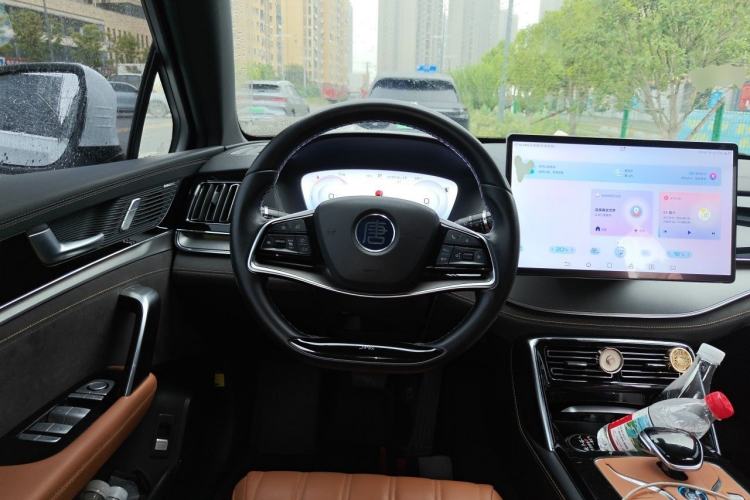 Used BYD Tang New Energy 2023 DM-i Champion Edition 112KM Prestige Model Steering Wheel
