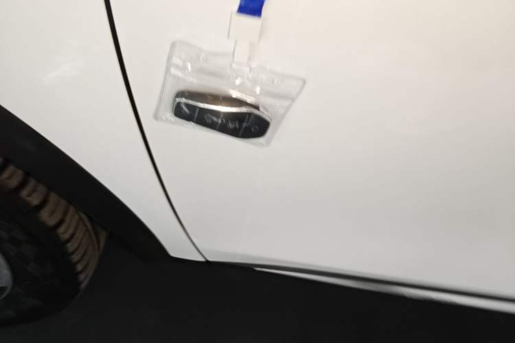 Used BYD Tang New Energy 2023 DM-i Champion Edition 112KM Prestige Model Vehicle Key