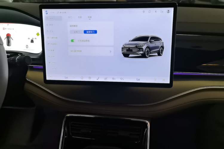 Used BYD Tang New Energy 2024 DM-i Glory Edition 112KM Flagship Model Audio And AC Panel