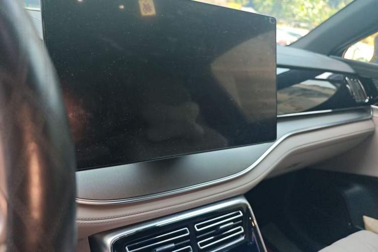 Used BYD Tang New Energy 2024 DM-i Glory Edition 112KM Flagship Model Audio And AC Panel