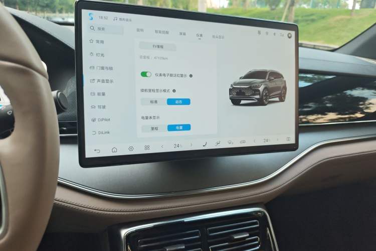 Used BYD Tang New Energy 2024 DM-i Glory Edition 200KM Flagship Model Audio And AC Panel