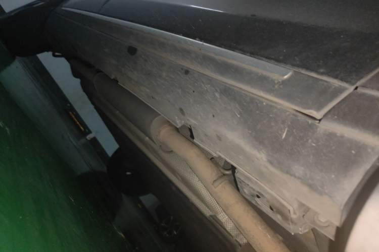 Used BYD Tang New Energy 2024 DM-i Glory Edition 112KM Prestige Model Chassis Front Right