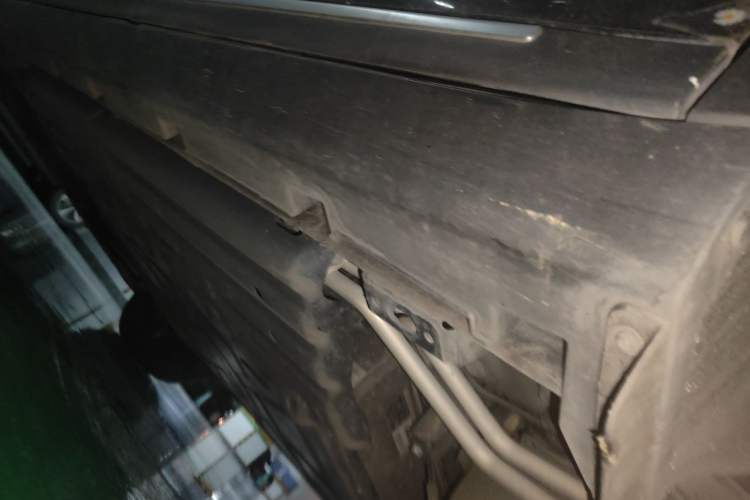 Used BYD Tang New Energy 2024 DM-i Glory Edition 112KM Prestige Model Chassis Rear Left