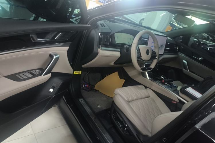 Used BYD Tang New Energy 2024 DM-i Glory Edition 112KM Flagship Model Driver Seat