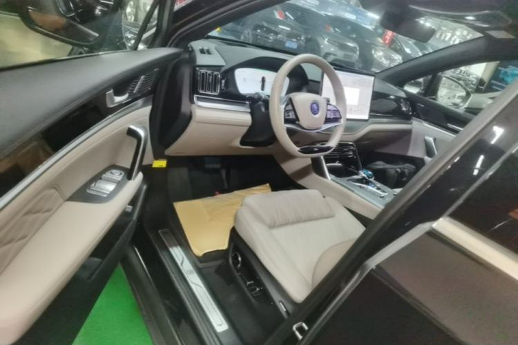 Used BYD Tang New Energy 2024 EV Champion Edition 730KM Deluxe Model Driver Seat
