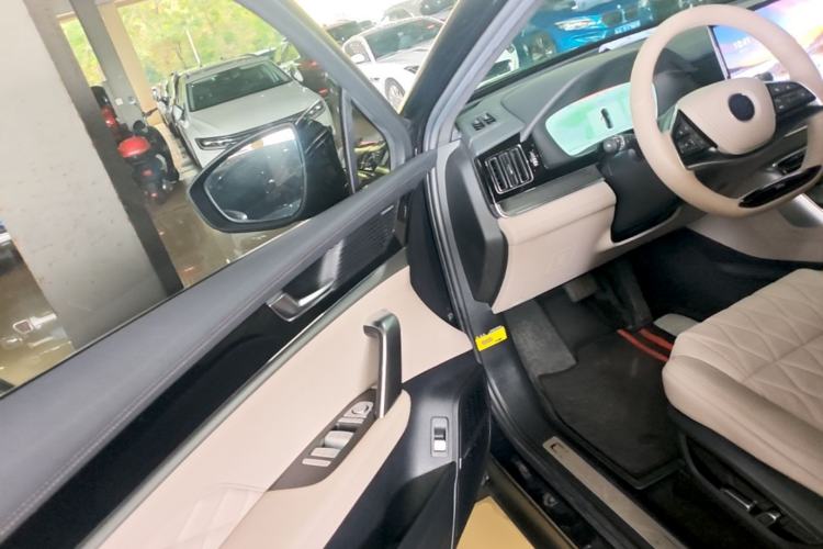 Used BYD Tang New Energy 2024 DM-i Glory Edition 112KM Prestige Model Driver Seat