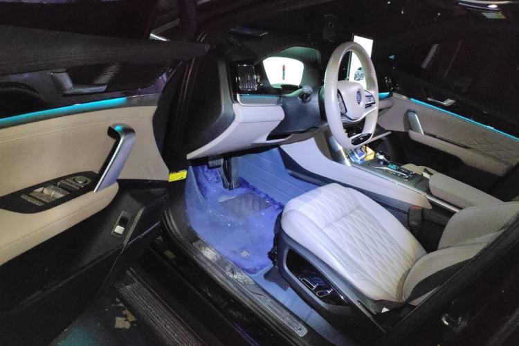 Used BYD Tang New Energy 2024 DM-i Glory Edition 112KM Prestige Model Driver Seat
