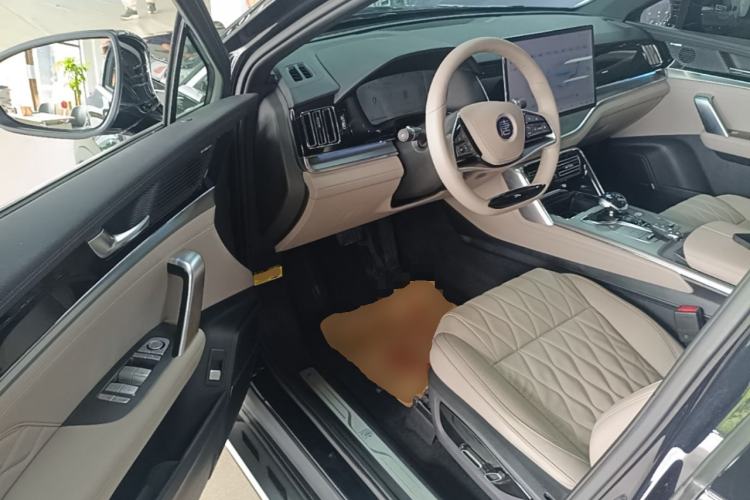 Used BYD Tang New Energy 2024 DM-i Glory Edition 112KM Prestige Model Driver Seat