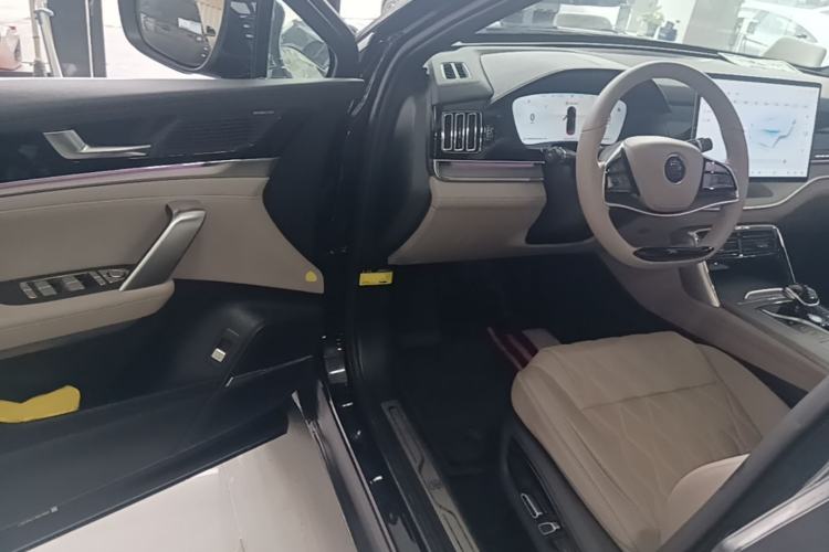 Used BYD Tang New Energy 2024 DM-p Glory Edition 215KM All-Wheel-Drive Premium Model Driver Seat