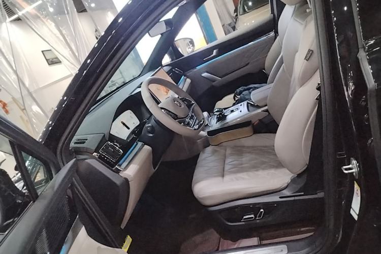 Used BYD Tang New Energy 2024 DM-i Glory Edition 112KM Prestige Model Driver Seat