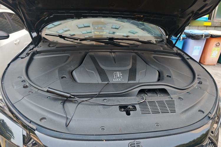 Used BYD Tang New Energy 2024 DM-i Glory Edition 112KM Flagship Model Engine Bay