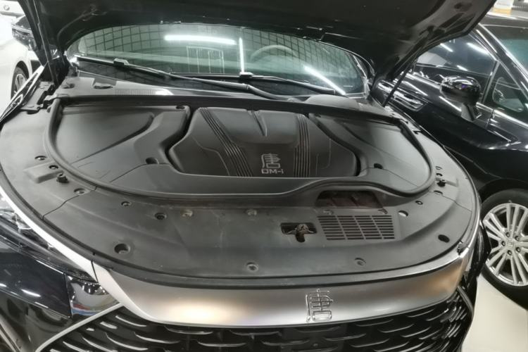 Used BYD Tang New Energy 2024 DM-i Glory Edition 112KM Prestige Model Engine Bay