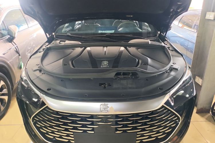 Used BYD Tang New Energy 2024 DM-i Glory Edition 112KM Prestige Model Engine Bay