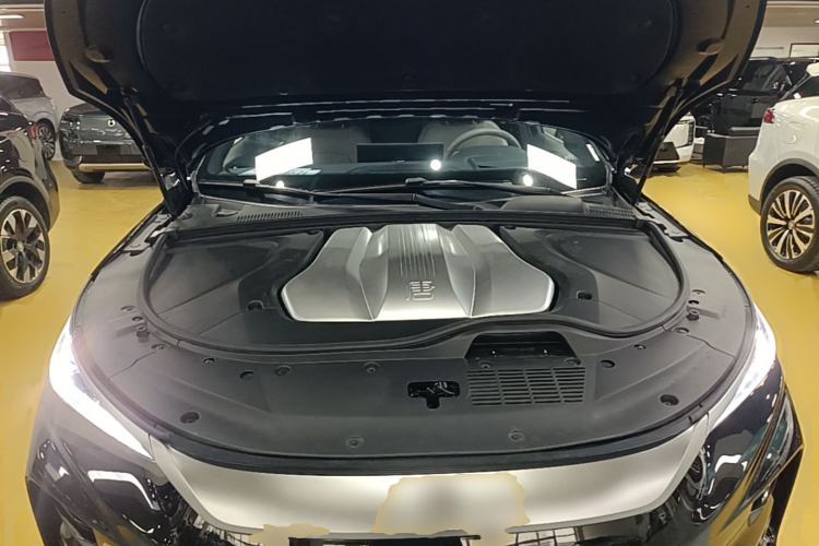 Used BYD Tang New Energy 2024 EV Glory Edition 600KM Premium Model Engine Bay