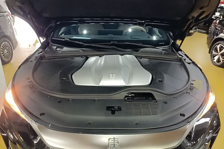 Used BYD Tang New Energy 2024 EV Champion Edition 730KM Deluxe Model Engine Bay
