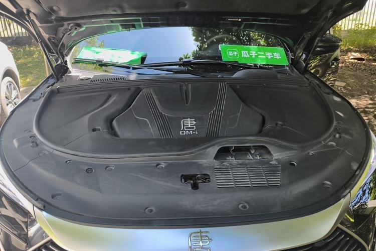 Used BYD Tang New Energy 2024 DM-i Glory Edition 200KM Flagship Model Engine Bay