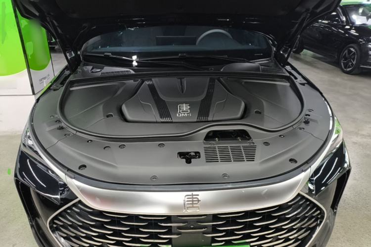 Used BYD Tang New Energy 2024 DM-i Glory Edition 112KM Prestige Model Engine Bay
