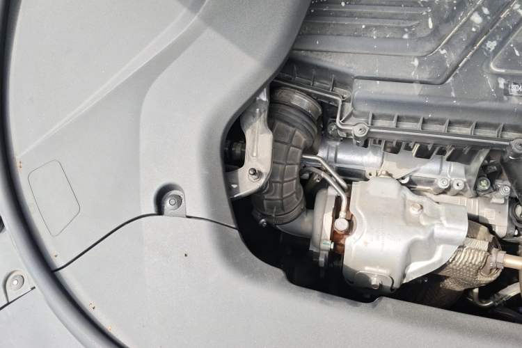 Used BYD Tang New Energy 2024 DM-i Glory Edition 112KM Flagship Model Engine Bay Right