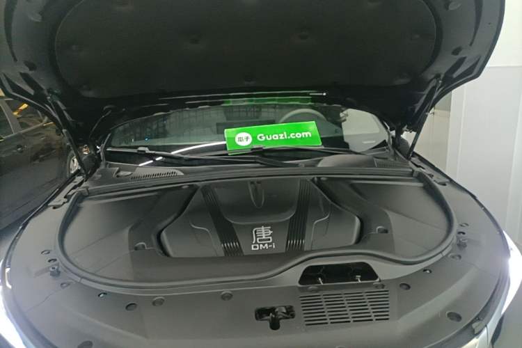 Used BYD Tang New Energy 2024 DM-i Glory Edition 200KM Flagship Model Engine Bay